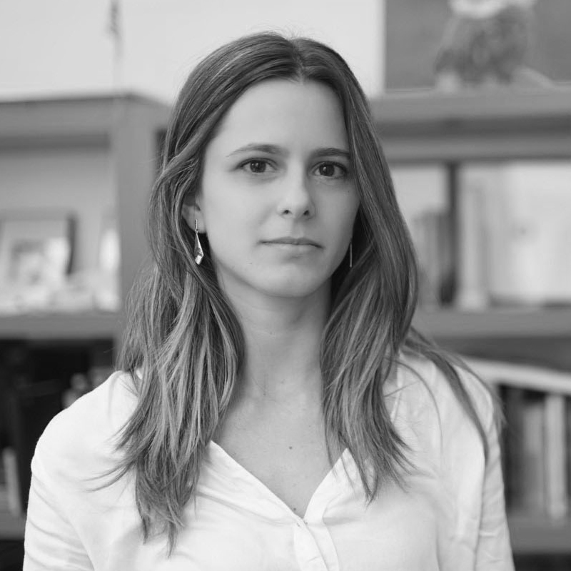 Leticia Mentz - Senior Associate